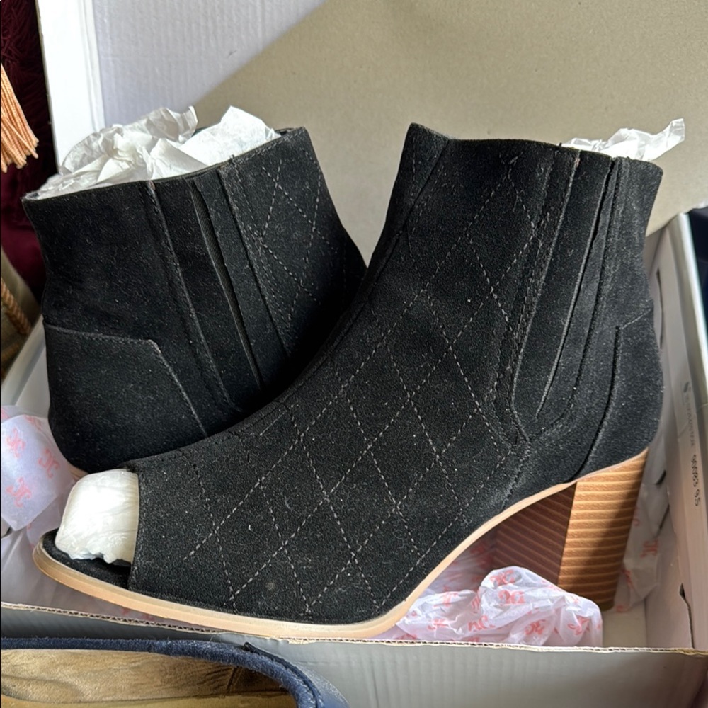 Black Quilted Ankle Booties with Stacked Heel